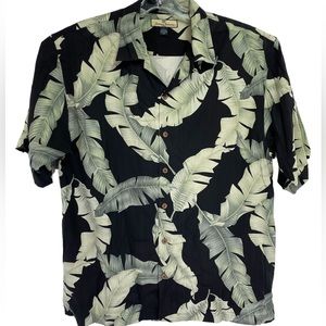 Tommy‎ Bahama Hawaiian 100% Silk Black/Green Floral Button Up Shirt (Z15)